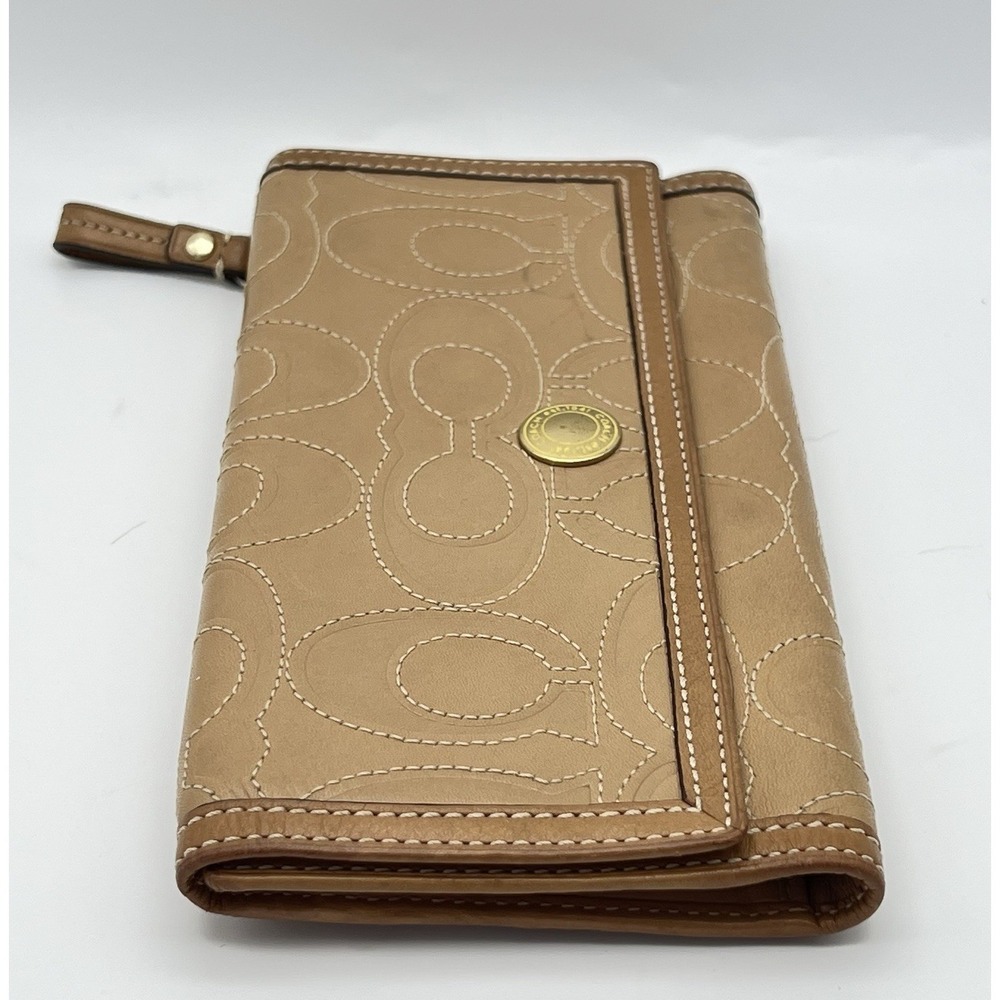 Coach Signature Logo Embossed Leather Tri Fold Stitched Wallet License Window - Picture 3 of 16